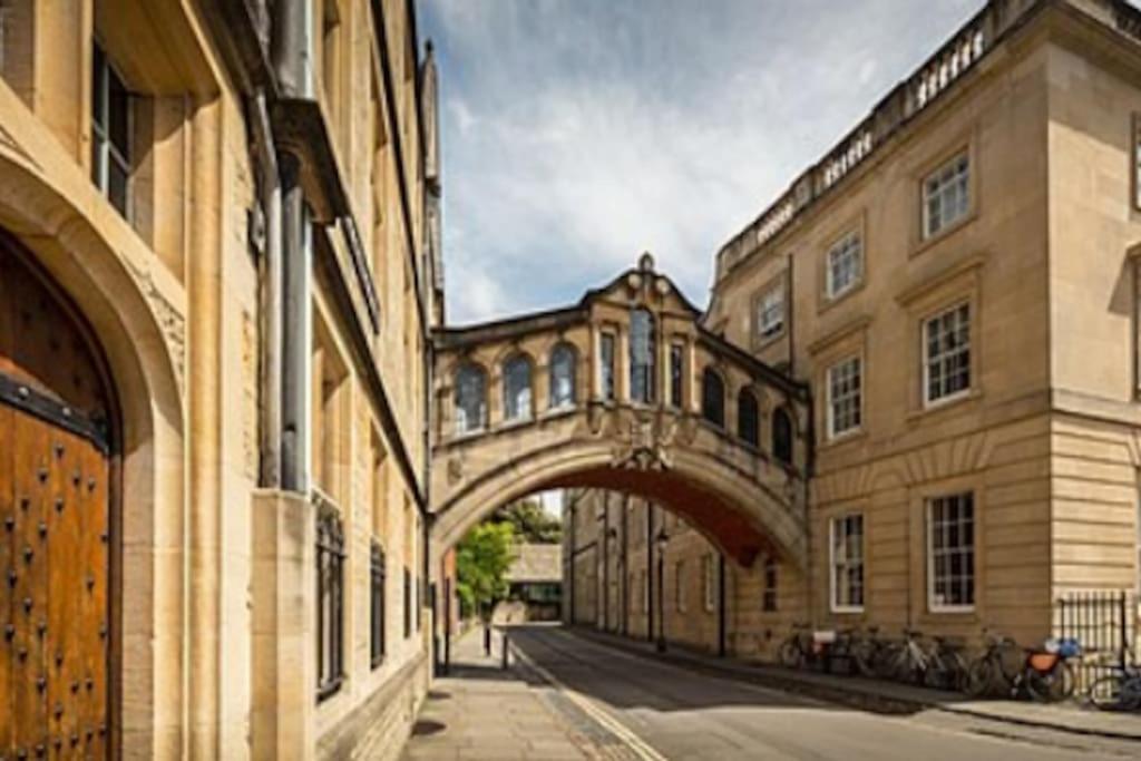 Cosy Garden Apartment Near Oxford And The Jr Exterior photo