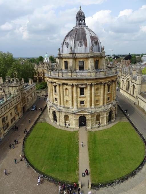 Cosy Garden Apartment Near Oxford And The Jr Exterior photo